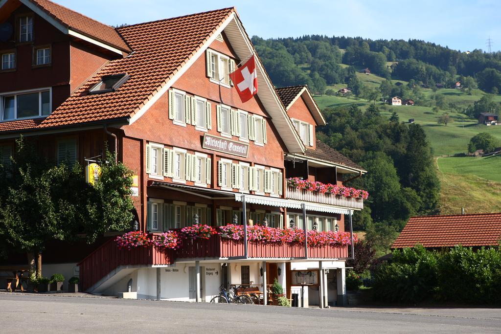 Landgasthof Grossteil Giswil エクステリア 写真